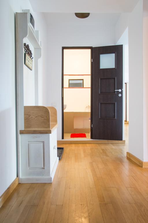 Silvia'S Apartment Voluntari Екстериор снимка