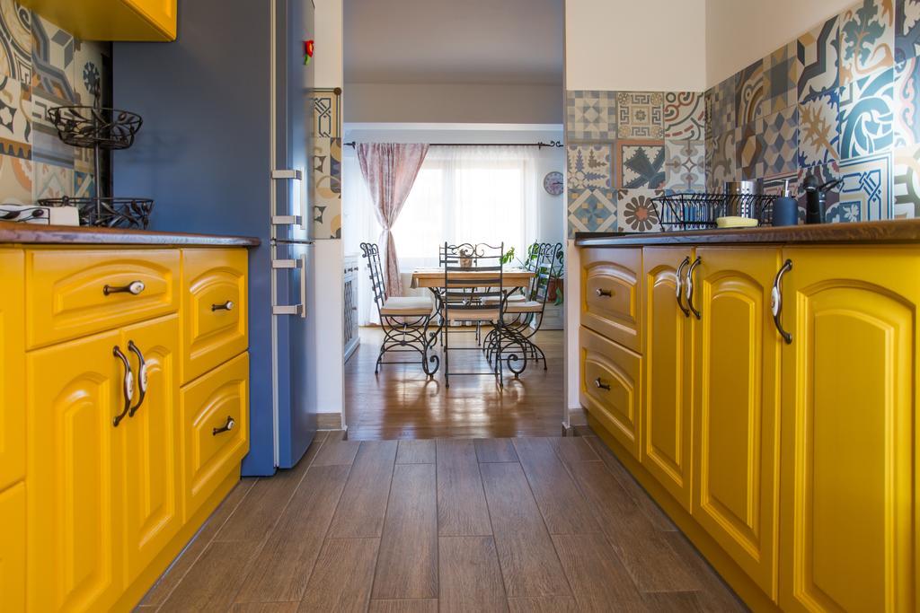 Silvia'S Apartment Voluntari Екстериор снимка