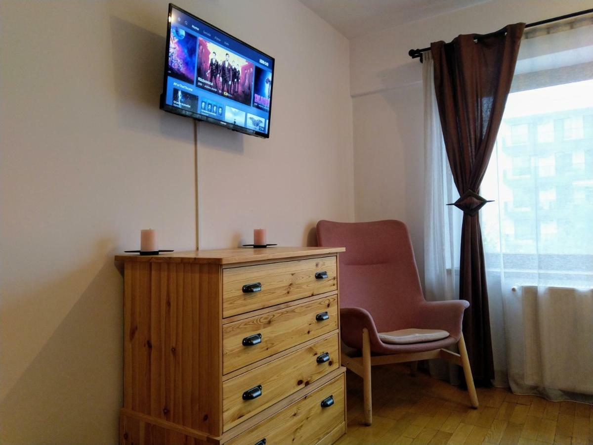 Silvia'S Apartment Voluntari Екстериор снимка
